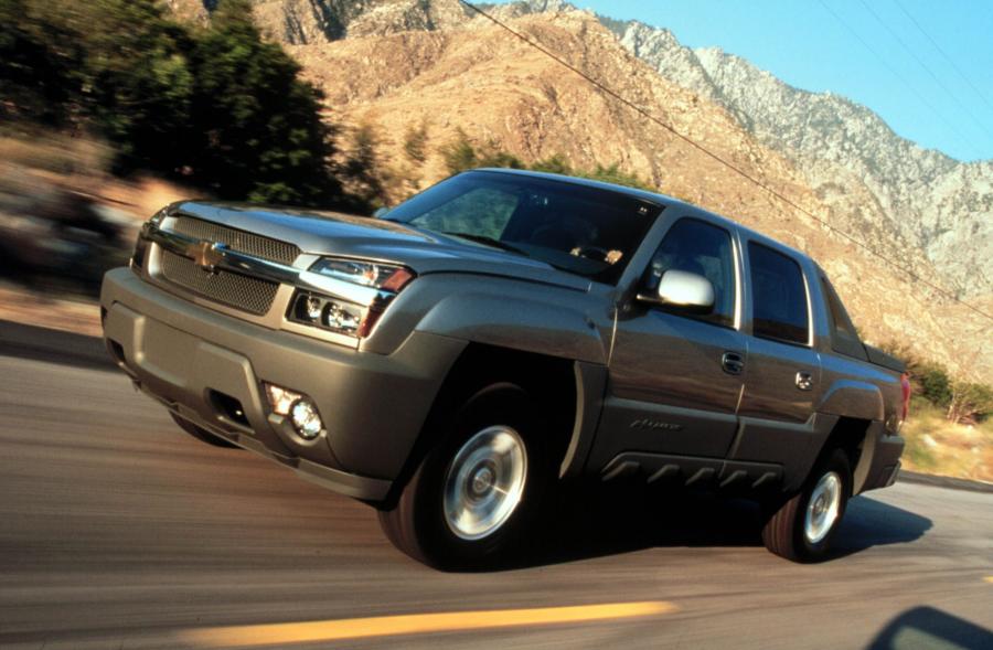  Chevrolet Avalanche 2002 года  (фото 52 из 93)